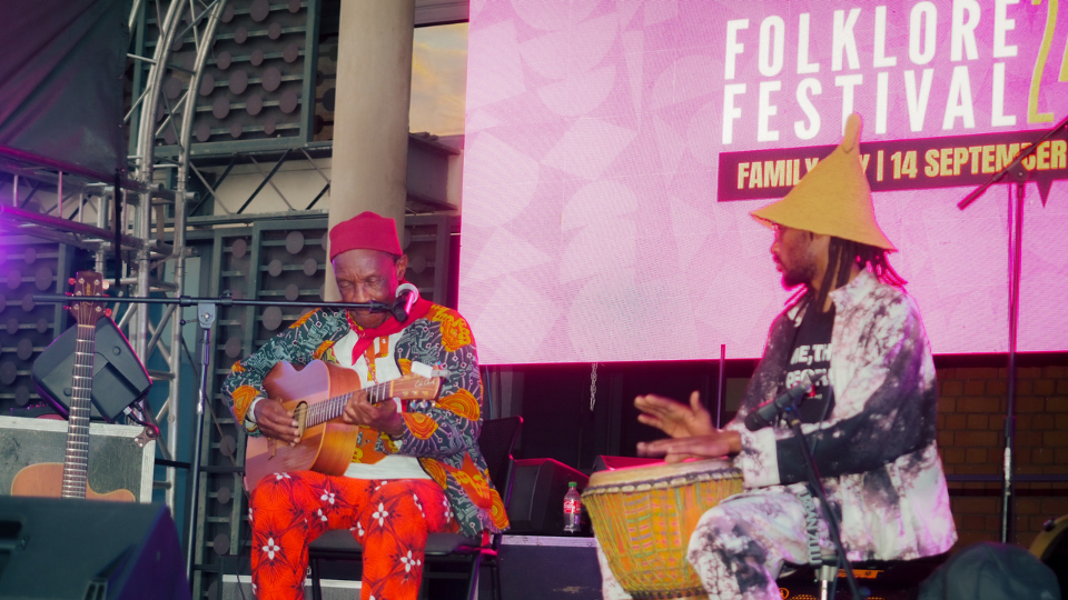 Saxoxa Ingxoxo Yakâ€™dala noMdlali Wesiginci uBafo uMadala Kunene