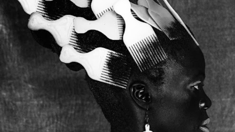 A Dialogue Between Ashraf Jamal and Zanele Muholi at Mamakashaka